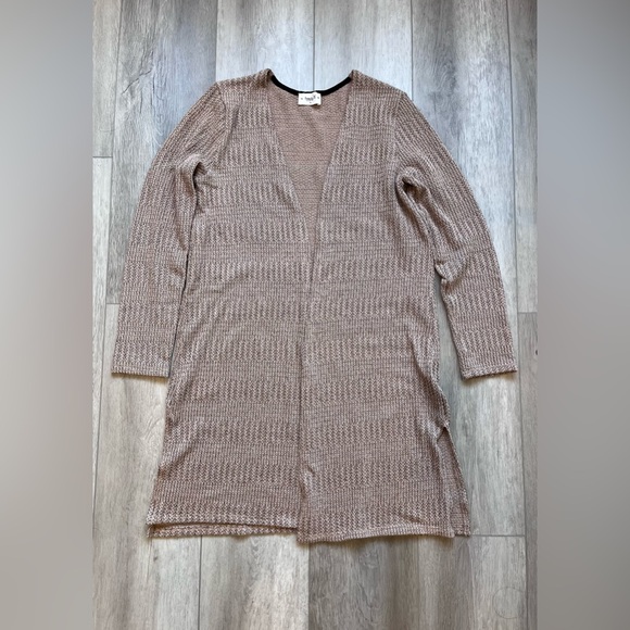 Trendy Js Long Lightweight Cardigan - Picture 3 of 3